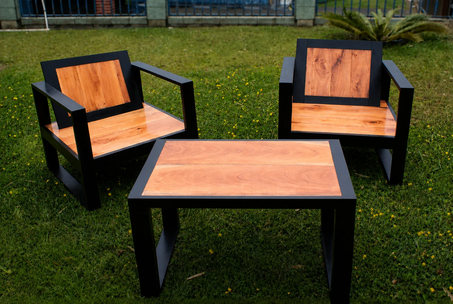 Juego de Terraza Caoba, en madera de caoba